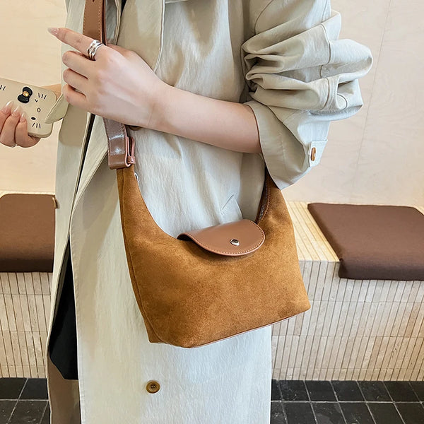 Velour Muse Achseltasche