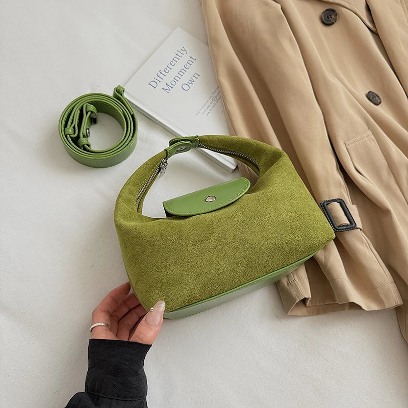 Velour Muse Achseltasche